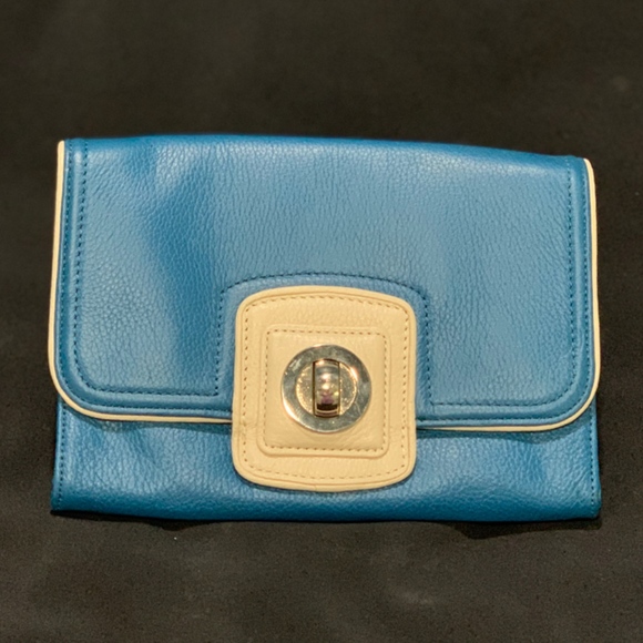 Grace Adele Handbags - Grace Adele Clutch w/removable strap